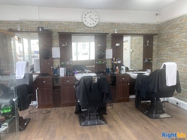 Hairdressers Salon for sale Photo 2