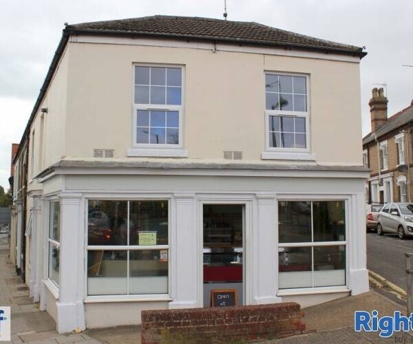 FISH & CHIP SHOP WITH APARTMENT ABOVE - BURY ST. EDMUNDS, SUFFOLK Photo 1