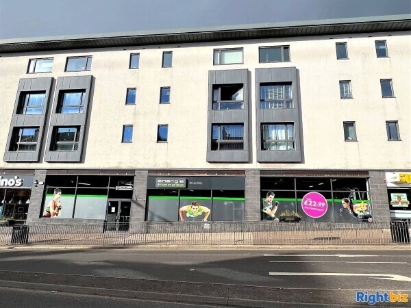 Well presented & well fitted modern gym premises in Glasgow. (ref 1457) Photo 1