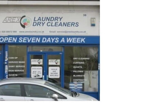 Amazingly Well Presented, Highly Recommended Laundry in North London Photo 1