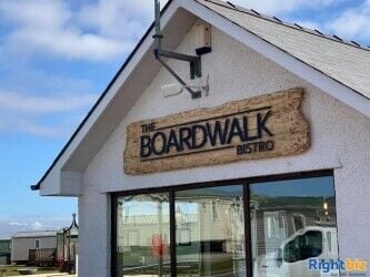 Bistro/Cafe for rent in Borth, West Wales Bistro/Cafe for rent in Borth, West Wales
