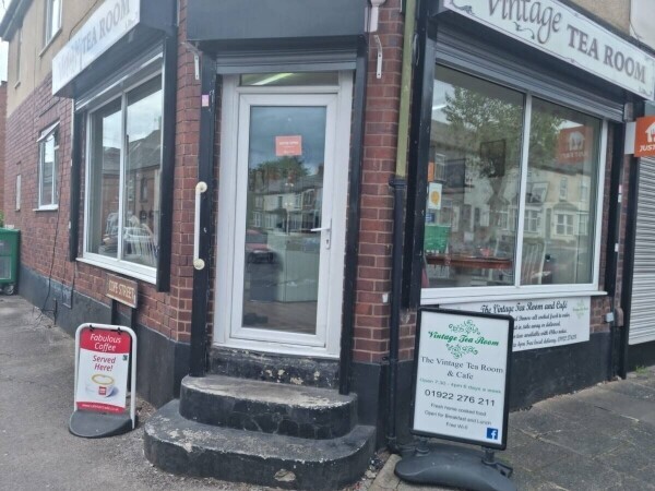 An exciting opportunity to acquire a unique tearoom and cafe in a popular area of Walsall Photo 1