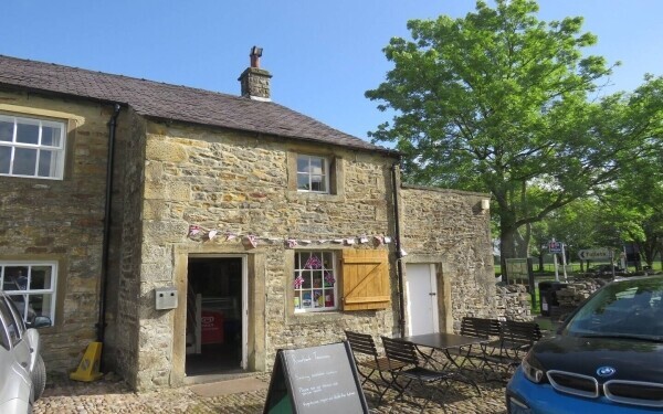 Thriving Local Tea Room and Cafe Business Photo 1