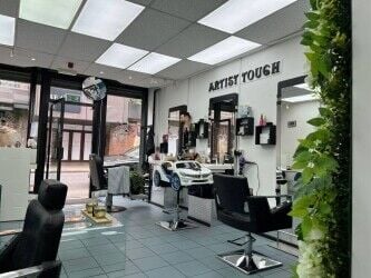Unisex salon in Peterborough for sale