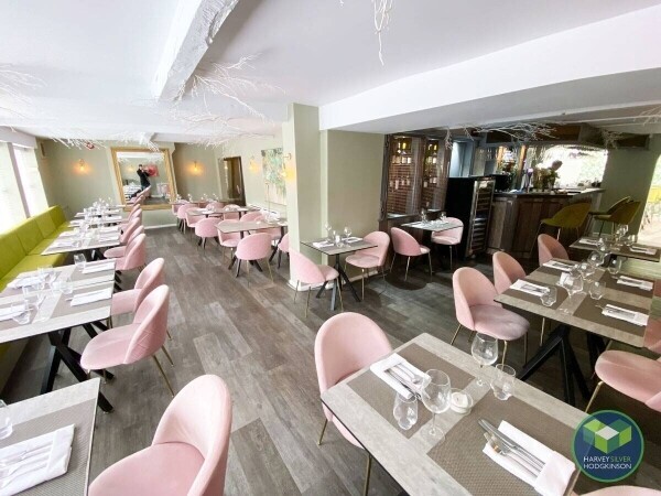 LICENSED RESTAURANT: MACCLESFIELD: Photo 1