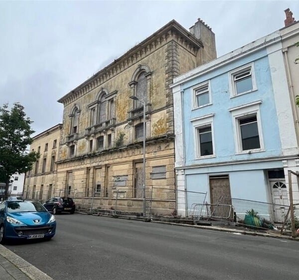 Former snooker hall with granted planning for 24 residential apartments and a commercial unit For Sale in Plymouth Photo 1