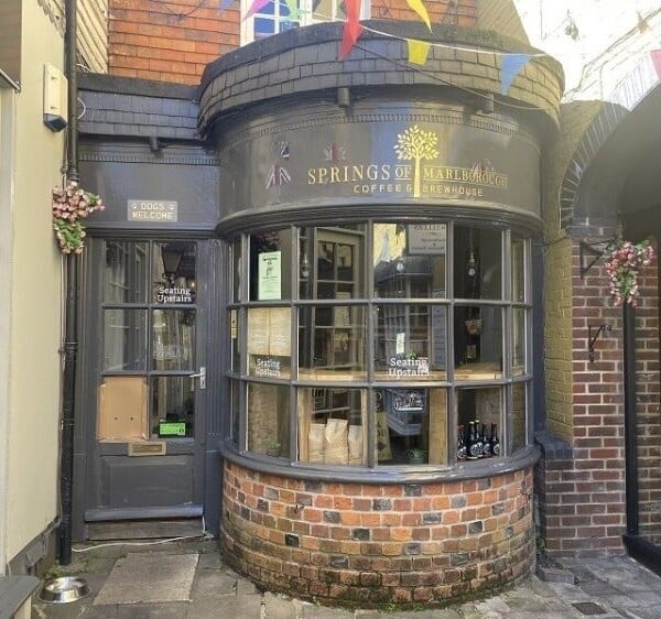 Highly rated Bistro business for sale Photo 1