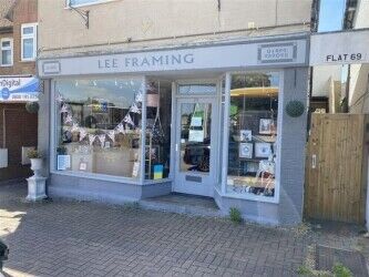 PICTURE FRAMING BUSINESS - BUCKINGHAMSHIRE Photo 1