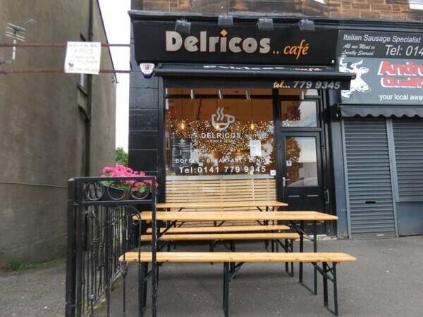 Retirement sale. Highly profitable cafe and sandwich shop in Stepps Photo 1