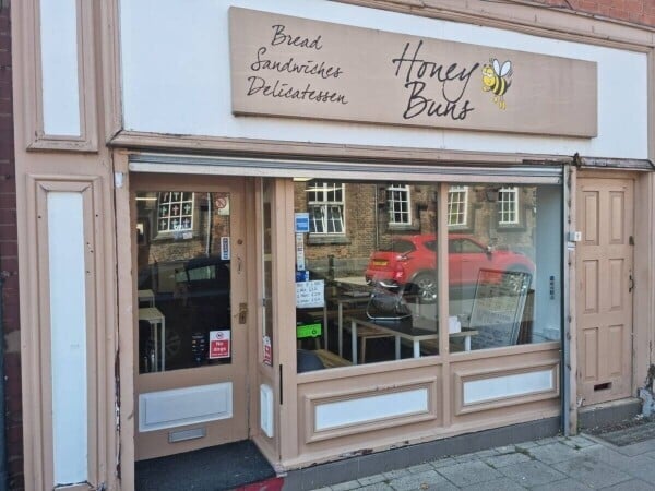 A fashionable cafe in a highly sought-after area of Hinckley, Leicestershire Photo 1