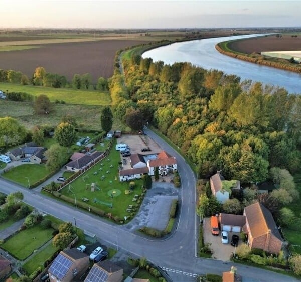 Licenced Trade, Pubs & Clubs For Sale in Scunthorpe Licenced Trade, Pubs & Clubs For Sale in Scunthorpe