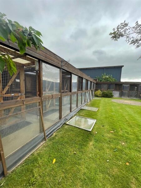 Cattery - Relocateable Equipment Photo 1