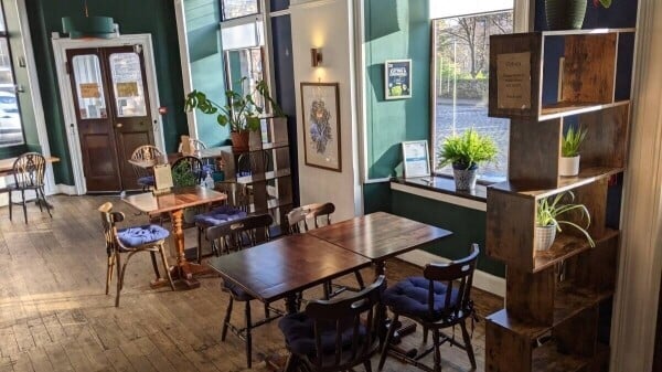 Popular licensed Cafe/Bistro for sale in Leith Photo 1