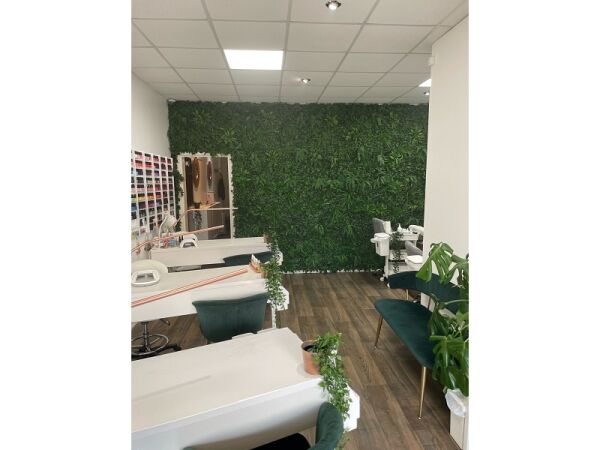 Well established Beauty Treatment business in Eastleigh for sale Photo 1