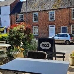Fantastic Tearoom / Coffee Shop in Shipston on Stour for sale Fantastic Tearoom / Coffee Shop in Shipston on Stour for sale