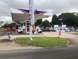 Freehold Fuel Station & Farm Shop/Café Located Near Fowey Photo 1