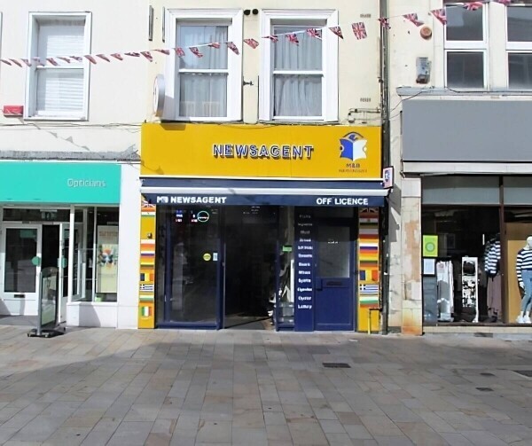 LEASEHOLD  NEWS/CON/TOB/CARDS/OFF LIC Photo 1