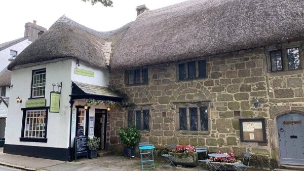 Character Café & Tearoom With Accommodation In Chagford, Devon Photo 1