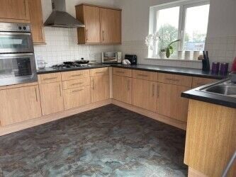 Freehold cafe with flat for sale Freehold cafe with flat for sale