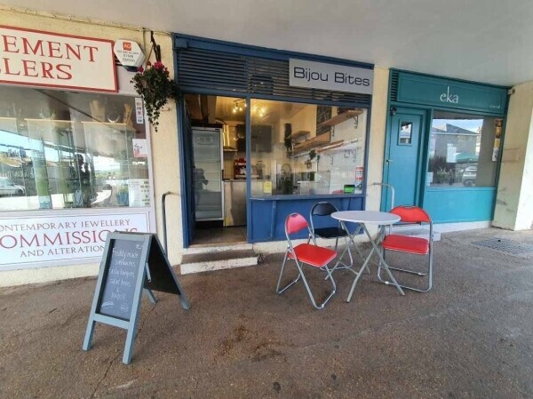 A café/take-away for sale in a great location Photo 1