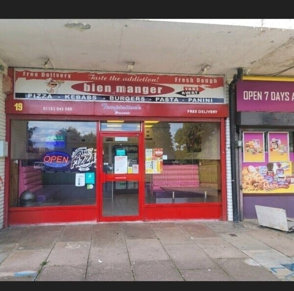 Fast food restaurant for sale. Caversham Reading . Low rent no rates long lease. Photo 1
