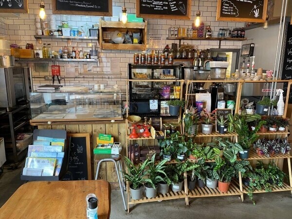 SPECIALIST COFFEE SHOP & CAFE TAKEAWAY IN THE HEART OF HAYWARDS HEATH, WEST SUSSEX Photo 1