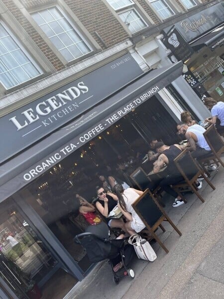 Leasehold Cafe/Restaurant for sale in Cockfosters Photo 1