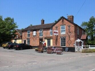 SUFFOLK - COMMUNITY VILLAGE PUB AND RESTAURANT WITH LARGE BEER GARDEN **UNDER OFFER** Photo 1
