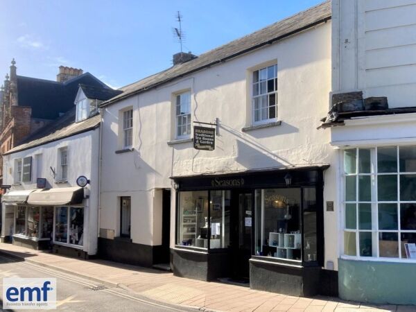 TEA ROOMS & TEA GARDEN with COLLECTABLES & CRAFTS Photo 1