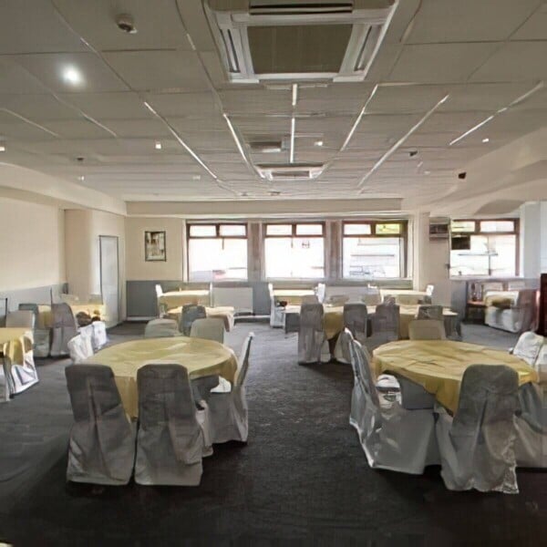 Leasehold Restaurant in Whiston for sale Photo 1