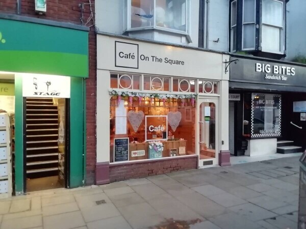 DELIGHTFUL DAYTIME COFFEE SHOP - RIPON - MUST BE SOLD! Photo 1