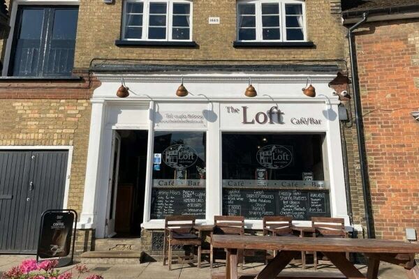 Coffee Shop & Tapas/Cocktail Bar - Bedfordshire Photo 1