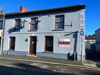 CARMARTHENSHIRE - FORMER PUBLIC HOUSE WITH SUPERB 4 BEDROOM HOLIDAY LET Photo 1