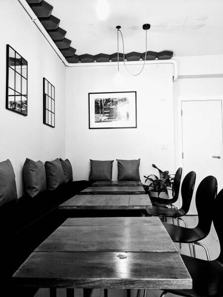 Boutique Coffee shop/ wine bar Photo 2