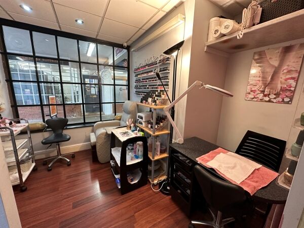 Popular Beauty Salon in Coventry Photo 1
