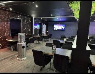 Top-Rated Nottingham Restaurant In Student Hub For Sale 5 Star Hygiene, Shisha