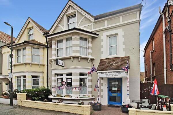 B&B for sale in Bexhill Town centre, minutes from a popular tourist seafront.