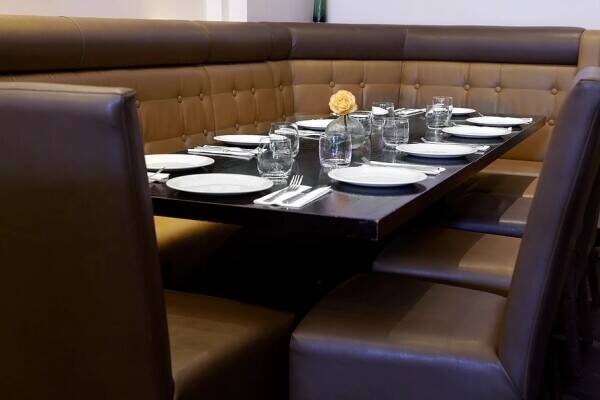 Restaurant for Sale in Southgate, North London Photo 1