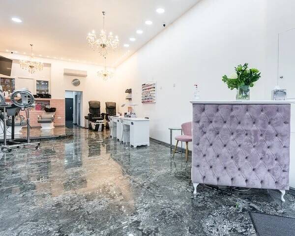 REFURBISHED 1,500 SQ.FT RETAIL “E” LICENCE PREMISES (2300) Photo 1