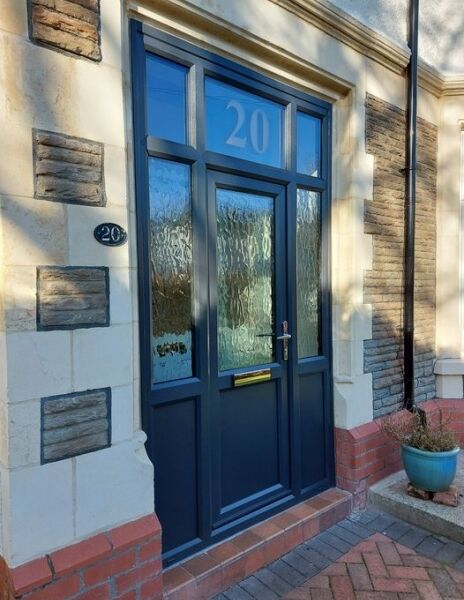 Very Well Established Specialist Glaziers Photo 1