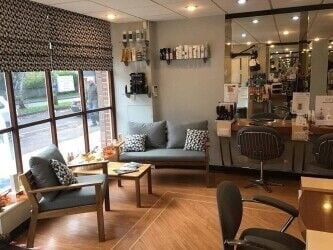 Well established Hair & Beauty Salon On Hants/Dorset border Well established Hair & Beauty Salon On Hants/Dorset border