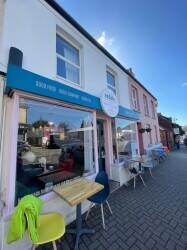 WEST SUSSEX - SUCCESSFUL LICENCED RESTAURANT/CAFE Photo 1