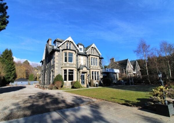 Popular and thriving nine-bedroom hotel in Kingussie Popular and thriving nine-bedroom hotel in Kingussie