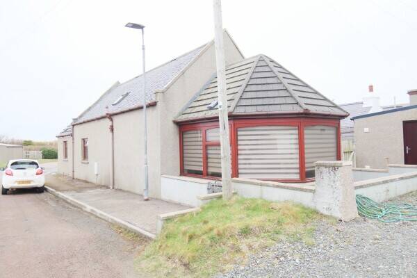 Coastal Village Ice Cream Business & Stunning House Photo 1