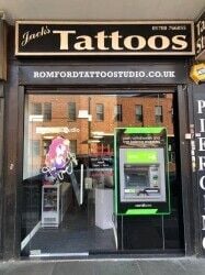 Tattoo & piercing Studio London