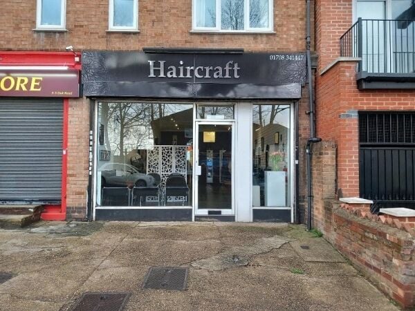 Extremely well established Unisex Hair Salon for sale Photo 1