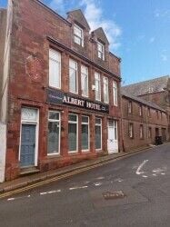 CUMBRIA – PUB & HOTEL LOCATED IN HISTORIC CUMBRIAN COASTAL TOWN Photo 1