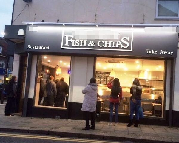 Traditional Fish & Chip Restaurant With Burgers And Chicken for Sale Photo 1
