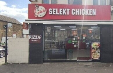 Chicken and Pizza shop For Sale in Heathrow, London Chicken and Pizza shop For Sale in Heathrow, London
