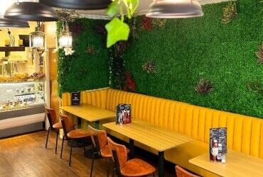 Cafe bistro for sale in a prominent location in Islington